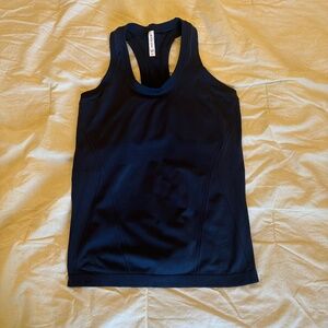 Athleta Momentum navy racerback tank top- like new!